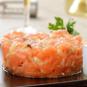 SUSHI BURGER TARTARA DI SALMONE 80g Pz 26 conf 2X13X80 g da kg 2,08